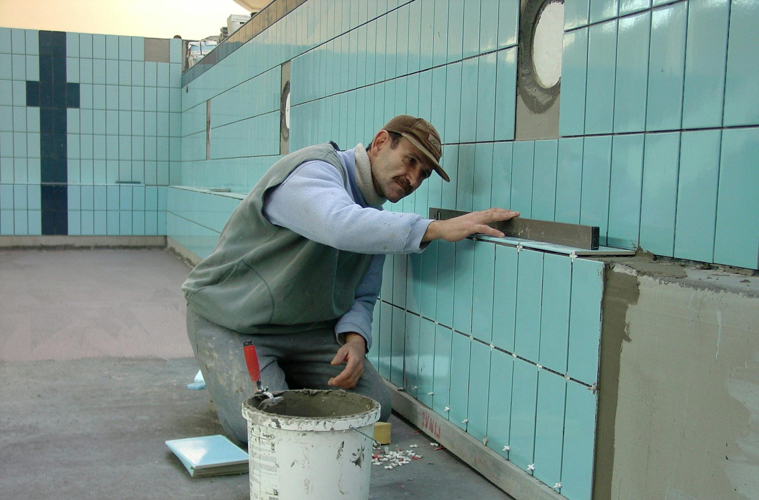 Pool Tile Work Service