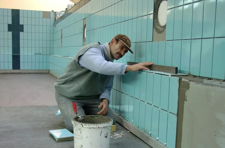 Pool Tile Work Service
